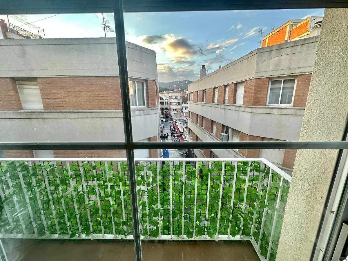 Duplex En Centro De Calella Apartment Spain
